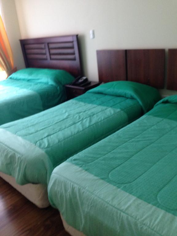 Hotel Costa Bahia Puerto Montt Zimmer foto